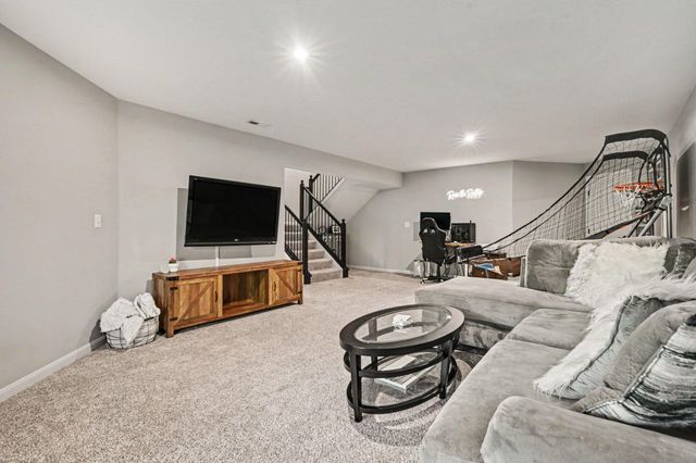 7672 Devonshire Drive, Alexandria, KY 41001