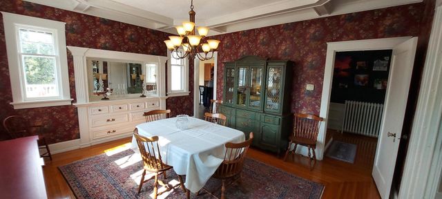 301 N Main Street, Alexis, IL 61412