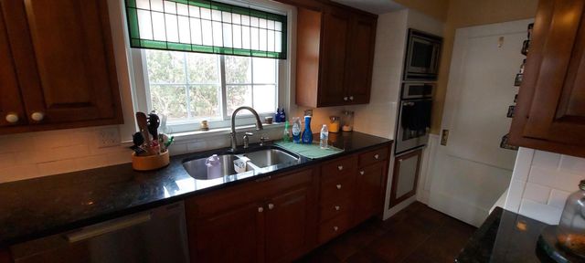 301 N Main Street, Alexis, IL 61412