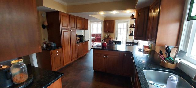 301 N Main Street, Alexis, IL 61412