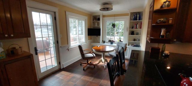 301 N Main Street, Alexis, IL 61412