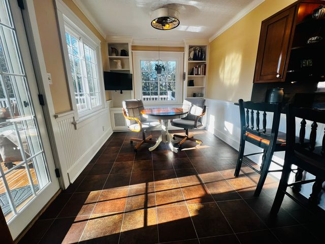 301 N Main Street, Alexis, IL 61412