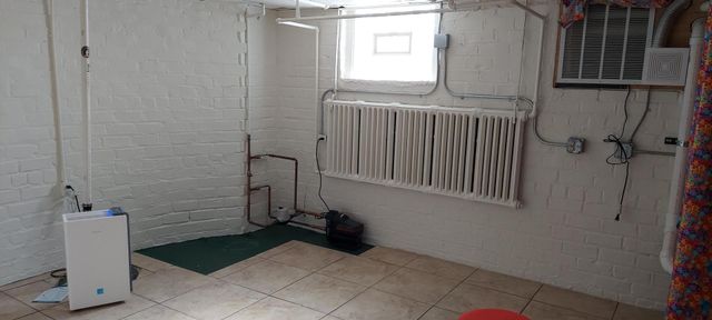 301 N Main Street, Alexis, IL 61412