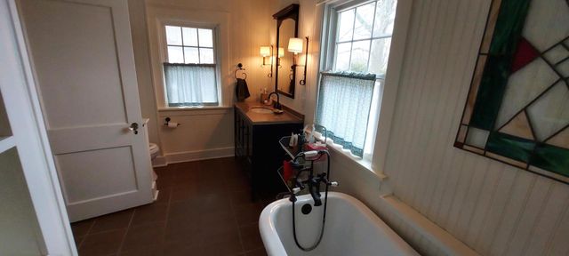 301 N Main Street, Alexis, IL 61412