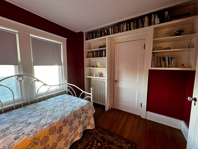 301 N Main Street, Alexis, IL 61412