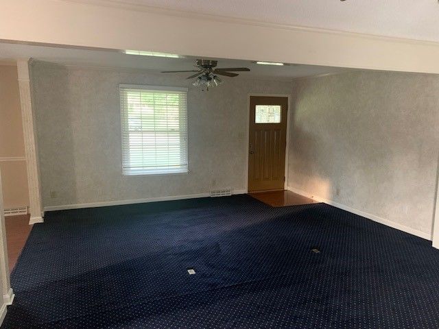 3065 Clydesdale Dr, Clarksville, TN 37043