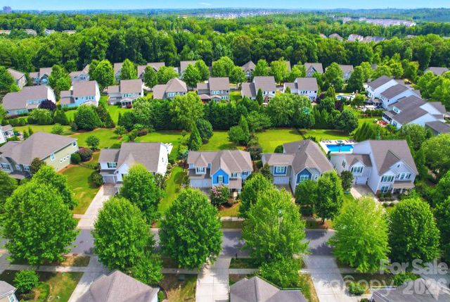 1855 Shadow Lawn Court, Fort Mill, SC 29715