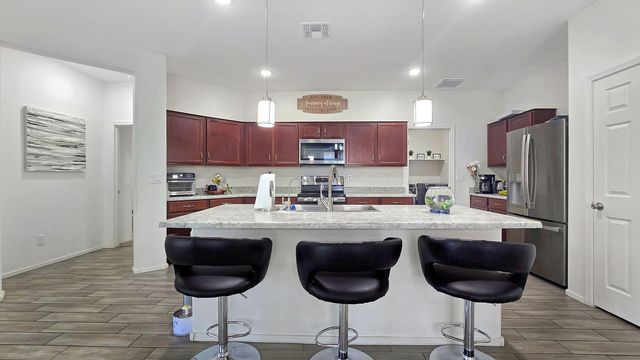 17460 W Andrea Drive, Surprise, AZ 85387