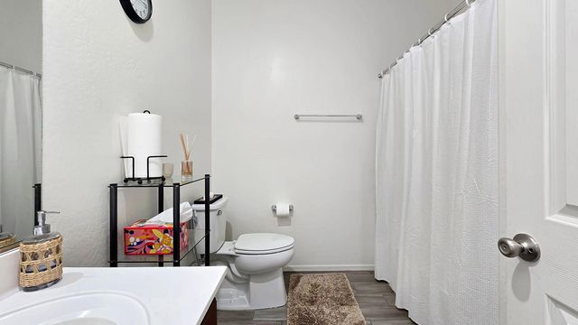 17460 W Andrea Drive, Surprise, AZ 85387