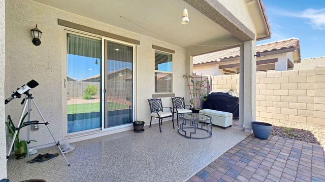 17460 W Andrea Drive, Surprise, AZ 85387