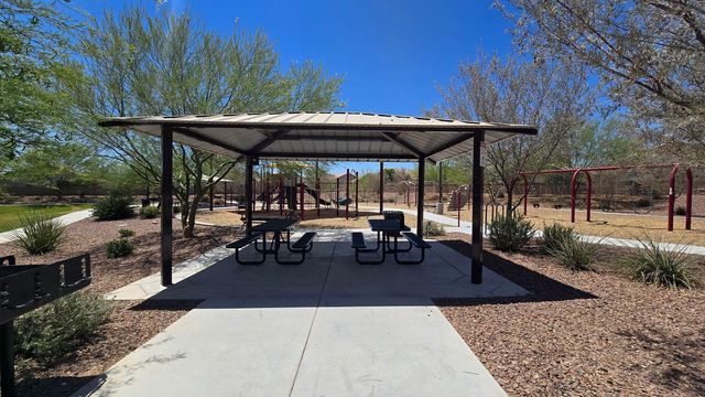 17460 W Andrea Drive, Surprise, AZ 85387