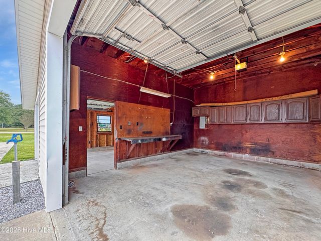 195 Winfall Boulevard, Hertford, NC 27944