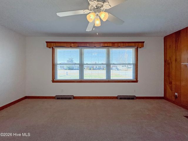 195 Winfall Boulevard, Hertford, NC 27944