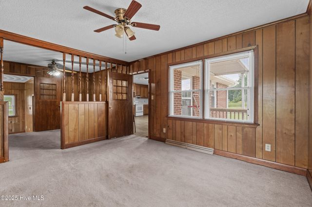 195 Winfall Boulevard, Hertford, NC 27944