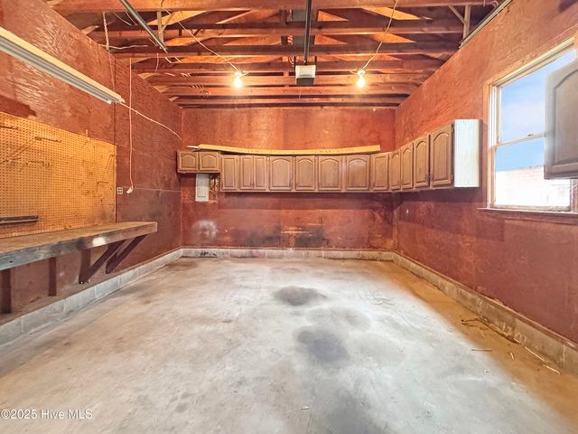 195 Winfall Boulevard, Hertford, NC 27944