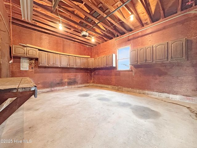 195 Winfall Boulevard, Hertford, NC 27944