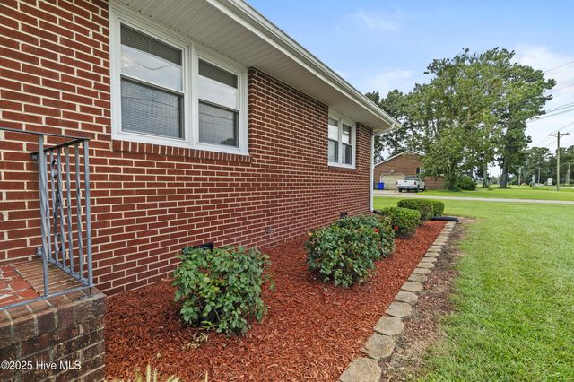 195 Winfall Boulevard, Hertford, NC 27944