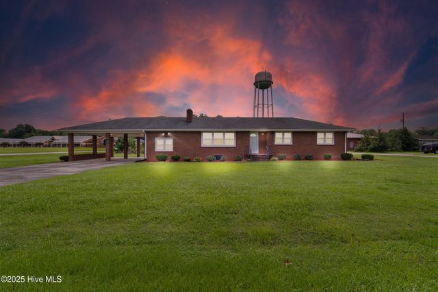 195 Winfall Boulevard, Hertford, NC 27944