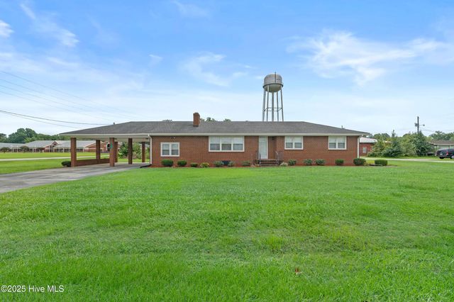 195 Winfall Boulevard, Hertford, NC 27944