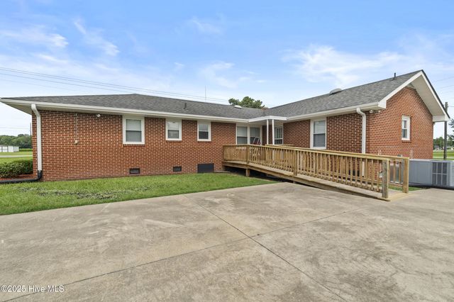 195 Winfall Boulevard, Hertford, NC 27944