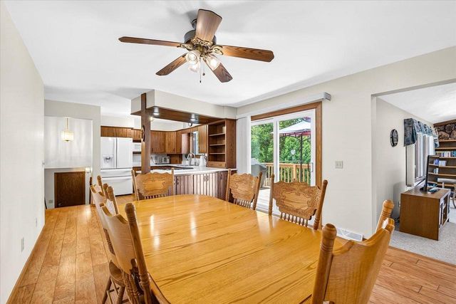 6 Stacy Lane, Madison, WI 53716