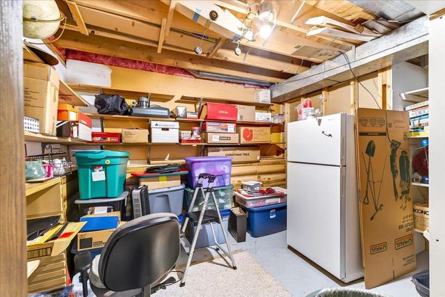 6 Stacy Lane, Madison, WI 53716