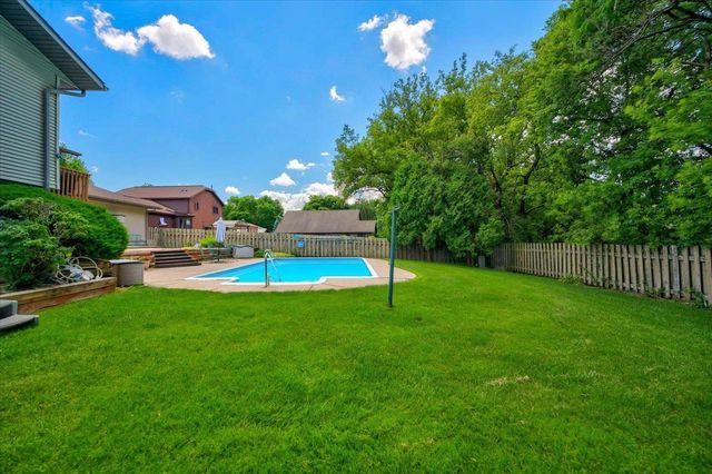 6 Stacy Lane, Madison, WI 53716
