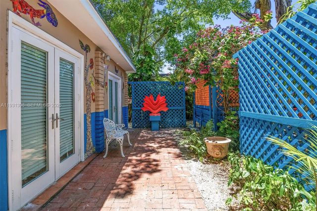 2330 SW 62nd Ct Rear, Miami, FL 33155