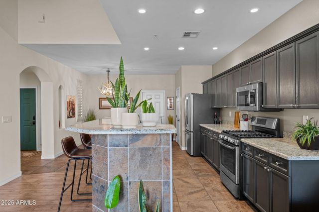 34 NORTHRIDGE Circle, Wickenburg, AZ 85390