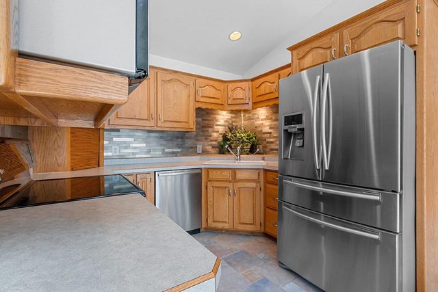 W3195 ROCK ROAD, Appleton, WI 54913