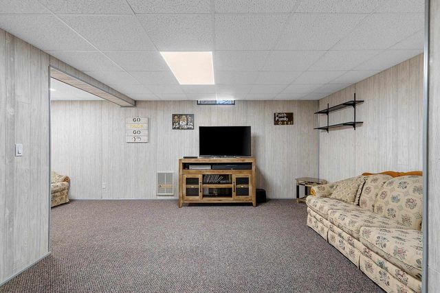W3195 ROCK ROAD, Appleton, WI 54913