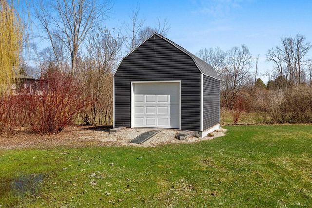 W3195 ROCK ROAD, Appleton, WI 54913