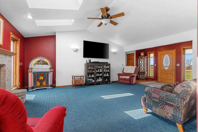W3195 ROCK ROAD, Appleton, WI 54913