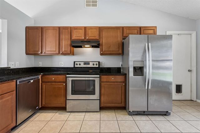 2657 WINCHESTER CIRCLE, Eustis, FL 32726