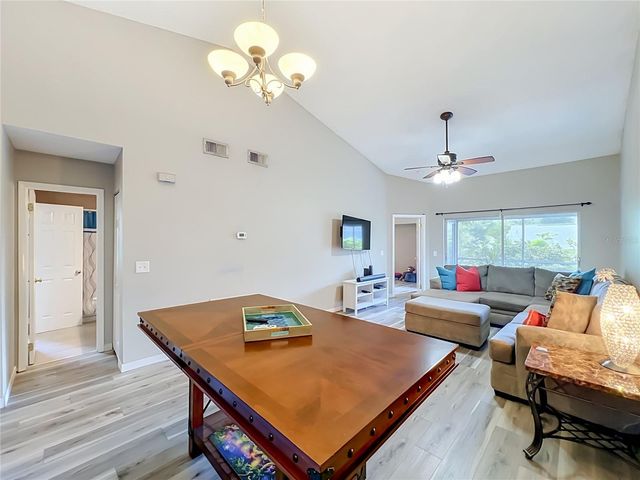 645 LAUREL OAK LANE 201, Altamonte Springs, FL 32701