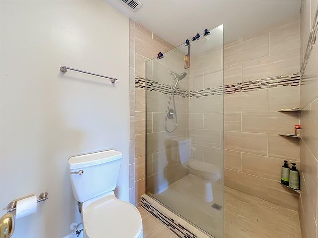 645 LAUREL OAK LANE 201, Altamonte Springs, FL 32701