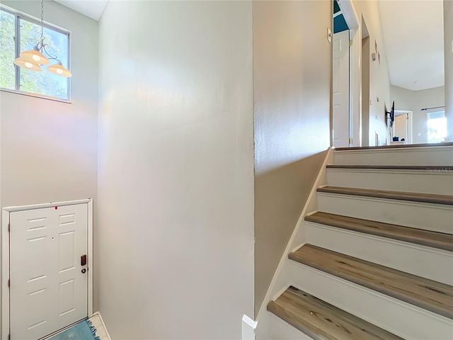 645 LAUREL OAK LANE 201, Altamonte Springs, FL 32701