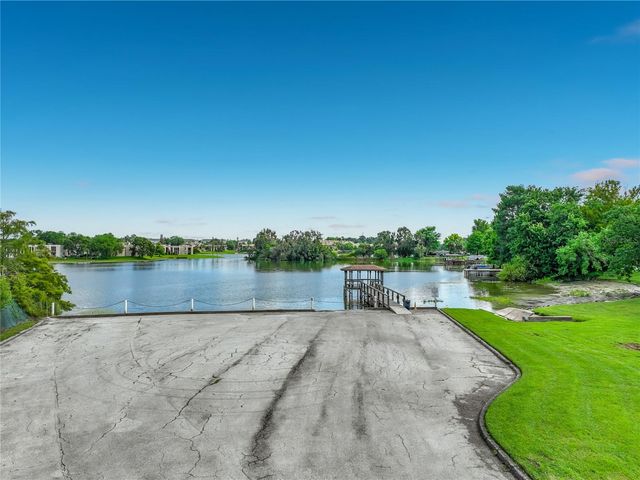 645 LAUREL OAK LANE 201, Altamonte Springs, FL 32701