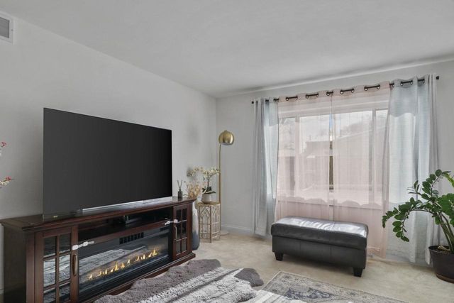 218 Grand Canyon Drive, Madison, WI 53705