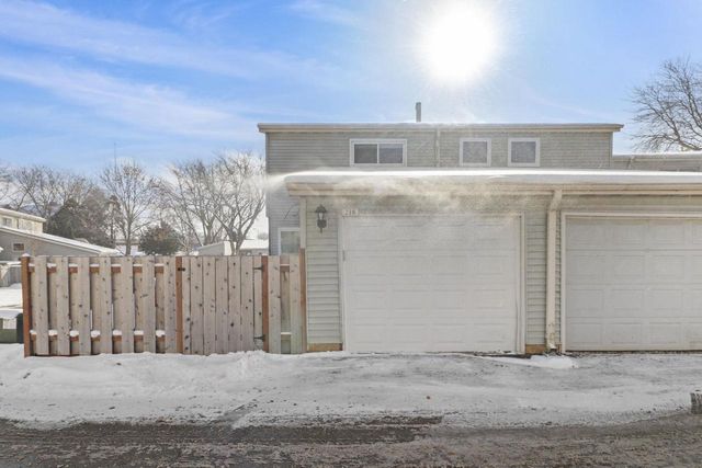 218 Grand Canyon Drive, Madison, WI 53705