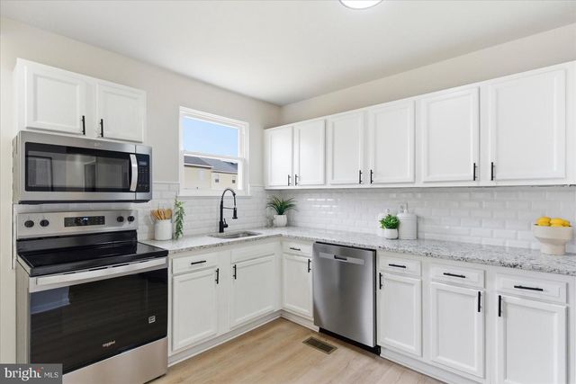 21 KINTORE CT, Parkville, MD 21234