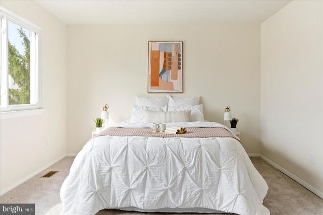 21 KINTORE CT, Parkville, MD 21234