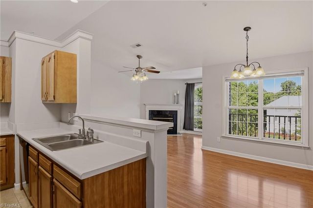 134 Rivertree Lane, Winston-salem, NC 27103