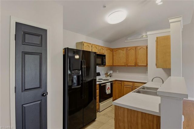 134 Rivertree Lane, Winston-salem, NC 27103