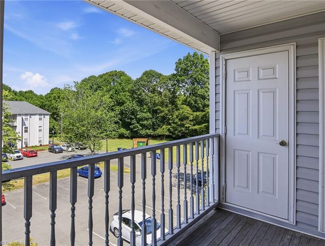 134 Rivertree Lane, Winston-salem, NC 27103