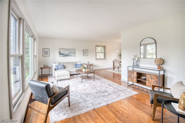 30825 Miller Avenue, Willoughby Hills, OH 44092