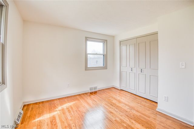 30825 Miller Avenue, Willoughby Hills, OH 44092