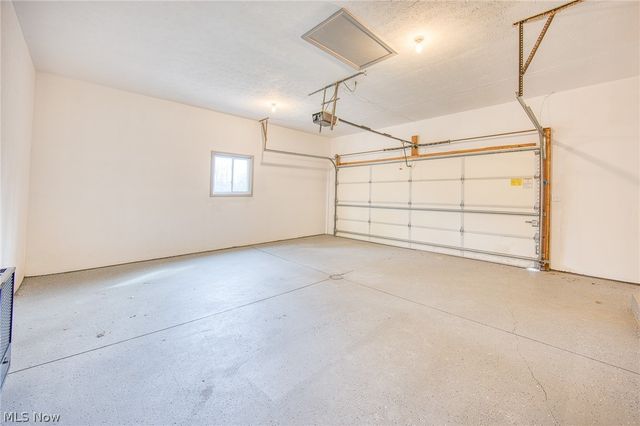 30825 Miller Avenue, Willoughby Hills, OH 44092