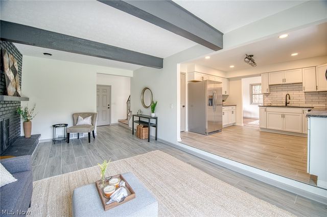 30825 Miller Avenue, Willoughby Hills, OH 44092