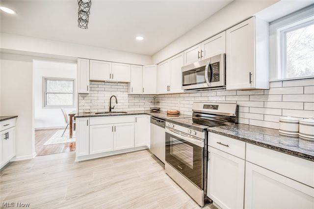 30825 Miller Avenue, Willoughby Hills, OH 44092